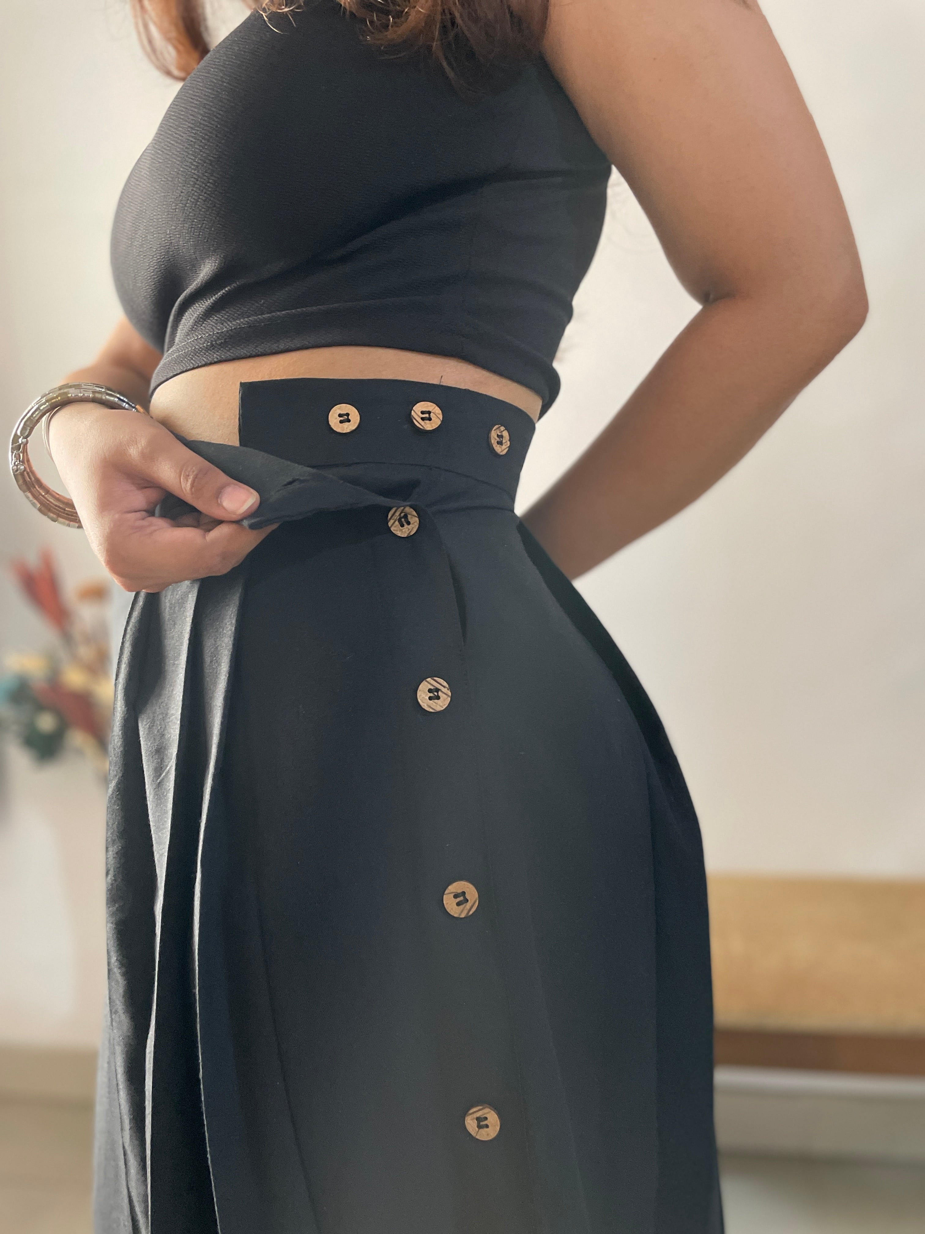 Maxi skirt with button detail