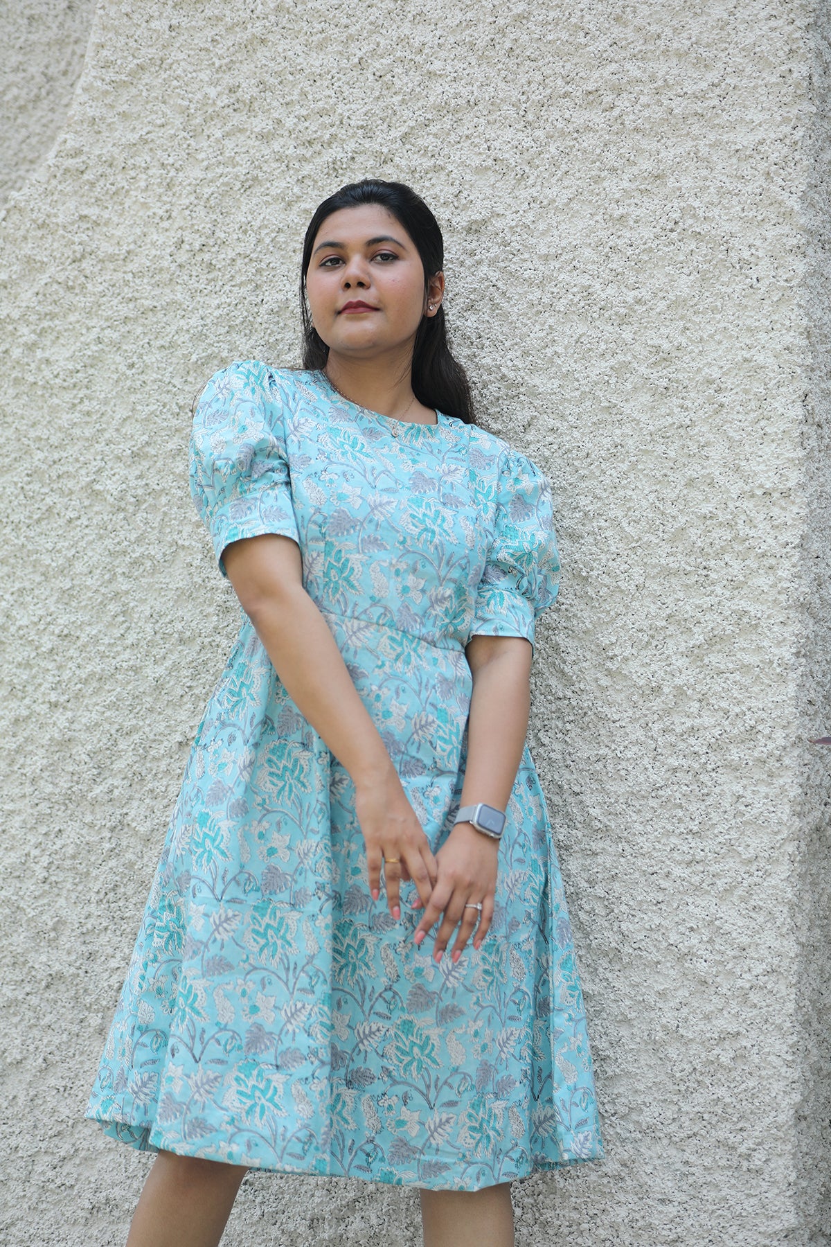 Turning heads midi dress