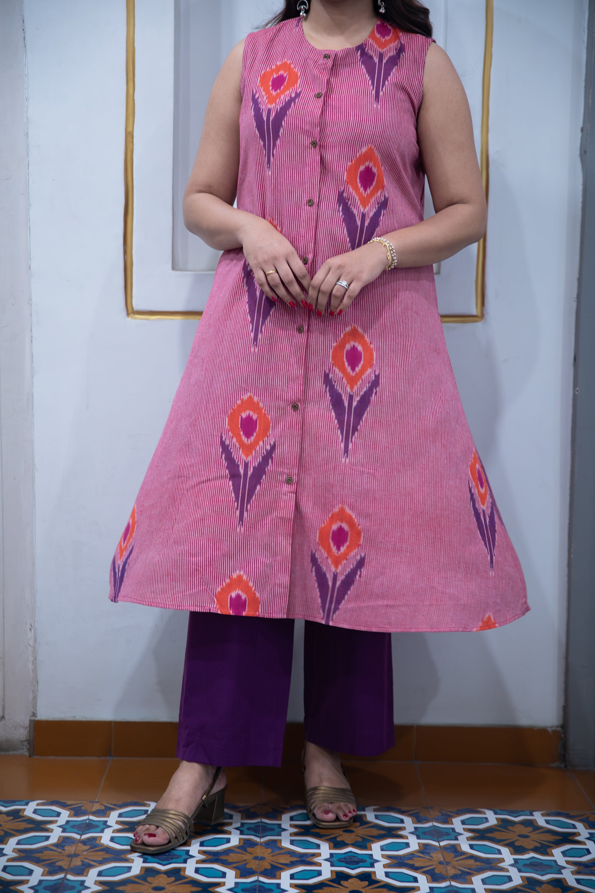 Morni Ikat Motif Kurta Set