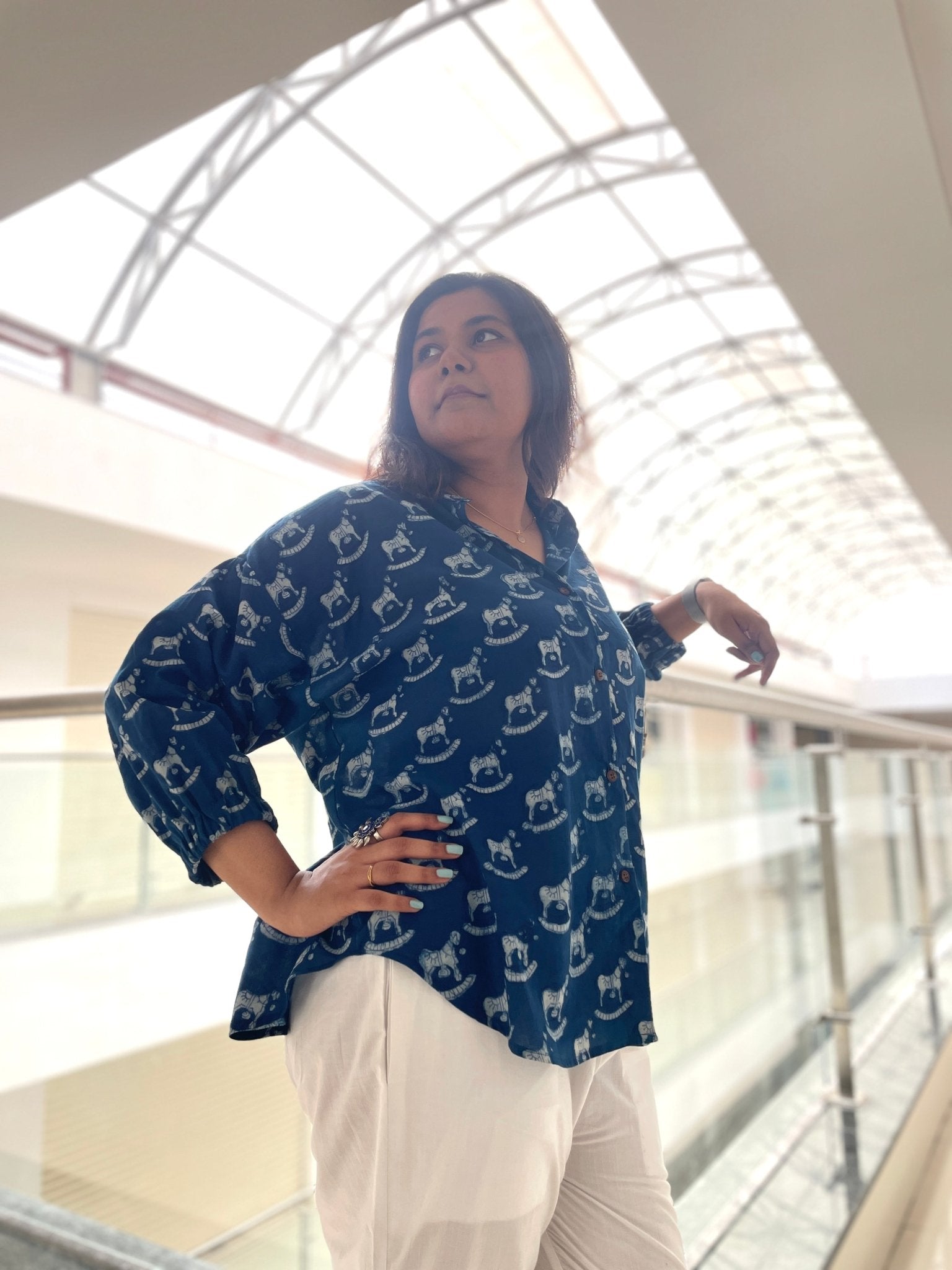 Chill pill shirt in Indigo dabu - Aamvi