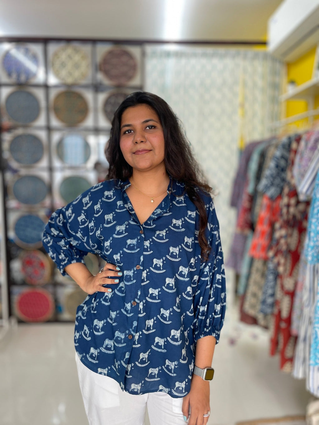 Chill pill shirt in Indigo dabu - Aamvi