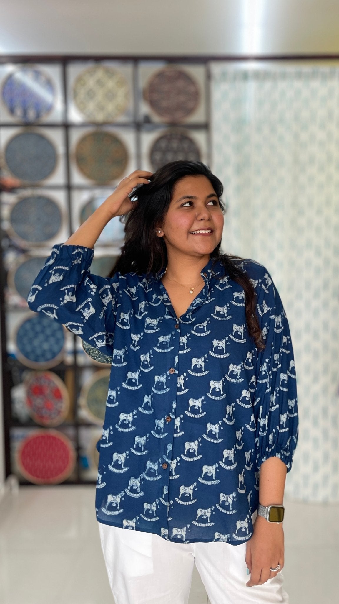 Chill pill shirt in Indigo dabu - Aamvi